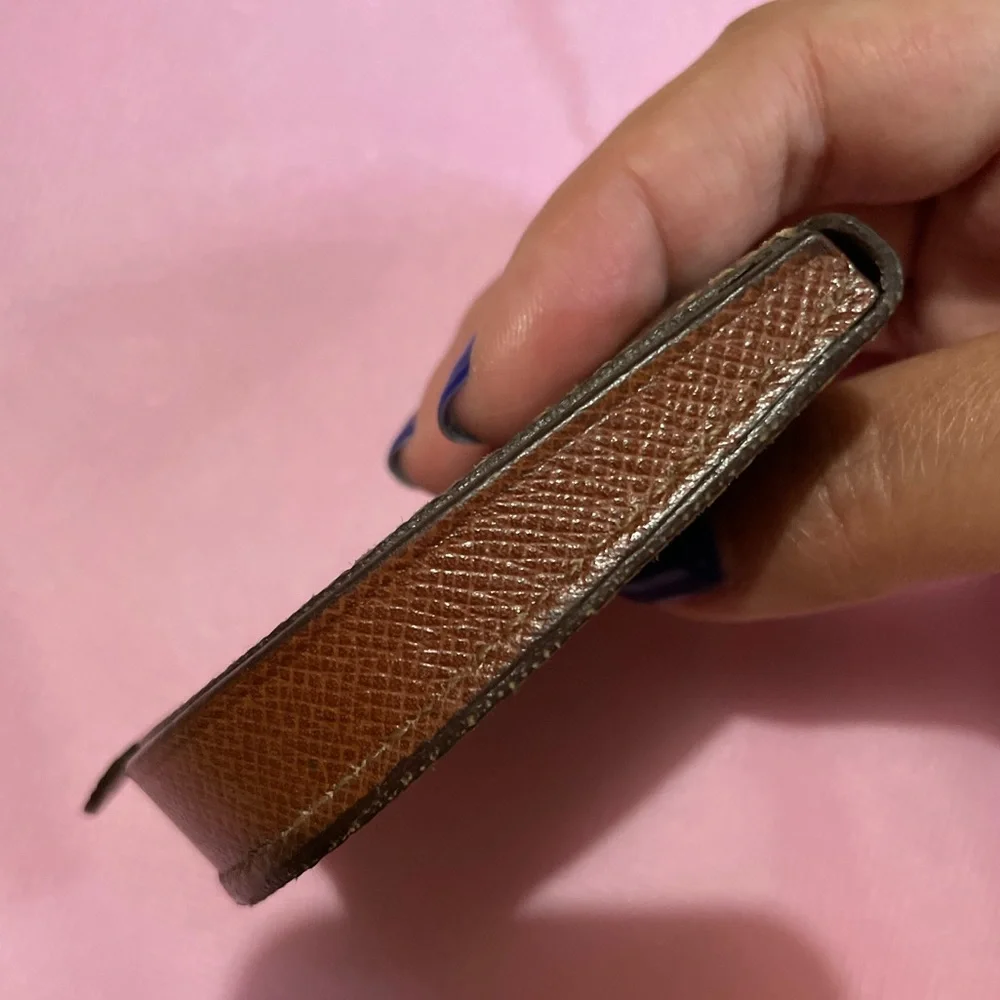 Louis Vuitton monogram coin case ๐ค - Picture 4 of 13